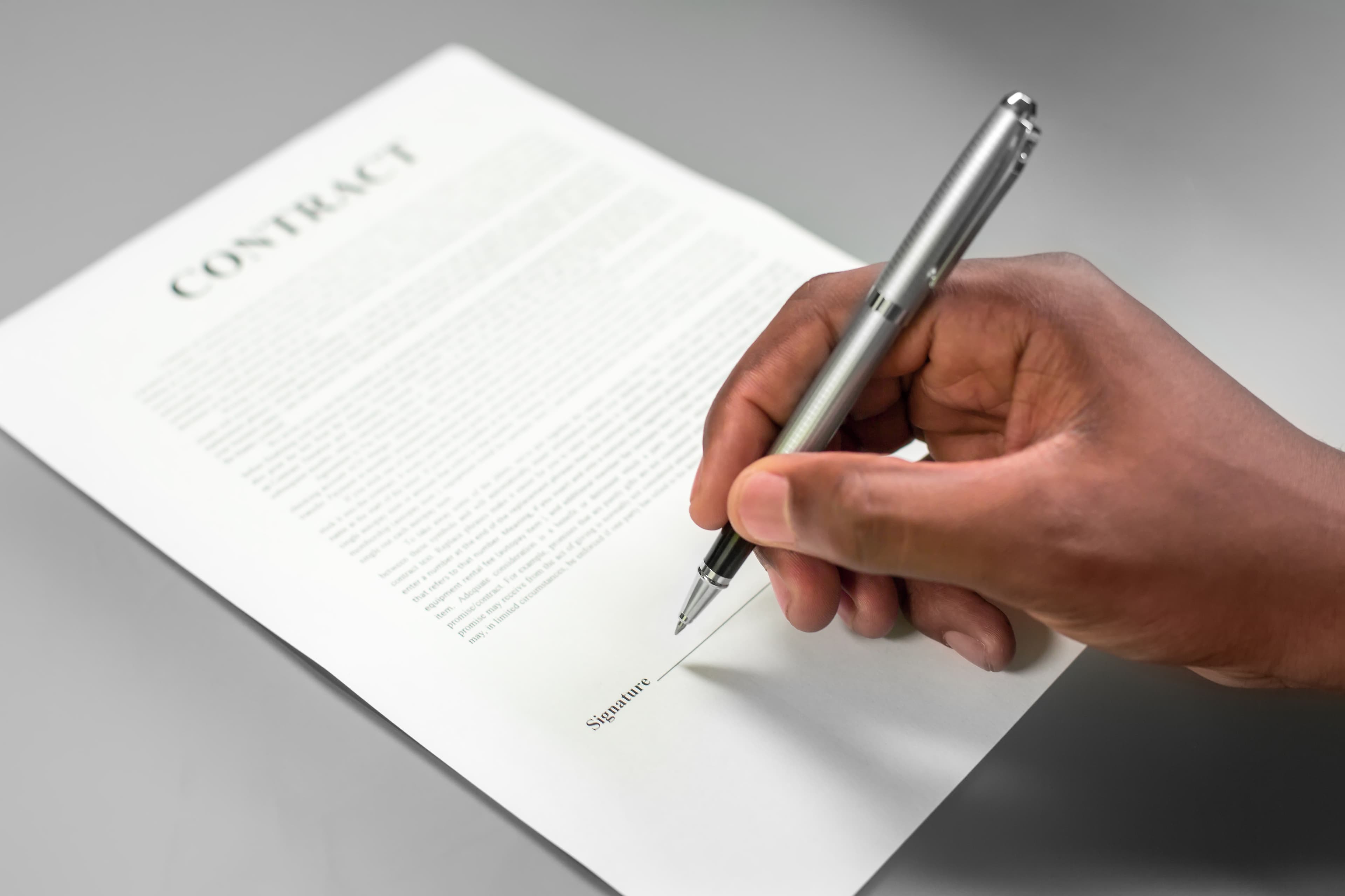 "No longer strangers". Third-Party rights and the privity doctrine in contract enforcement